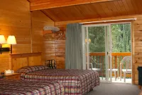 Denali Grizzly Bear Resort - breakfast