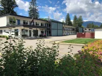 Revelstoke Lodge - Bergblick