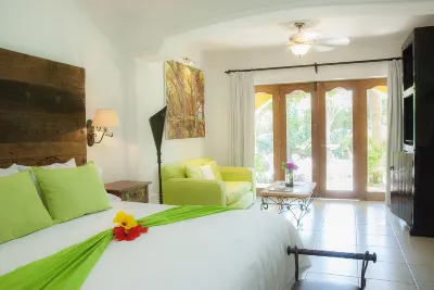 El Encanto Inn & Suites Hôtels à : Las Veredas