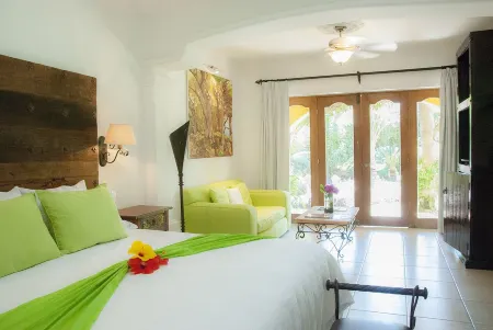 El Encanto Inn & Suites Отели в г. Лас Вередас