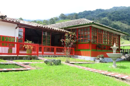 Ecohotel Pinohermoso Reserva Natural