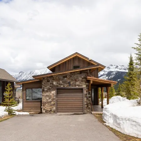 6 Silver Peaks 3 Bedroom Home by Moonlight Basin Lodging