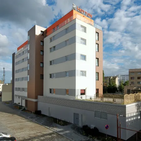 Hotton Hotel
