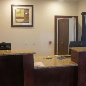 Lux Inn and Suites