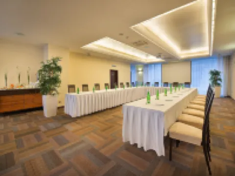 Wellness Hotel Diamant Hotele w: Hluboka Nad Vltavou