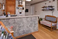 Red Carpet Inn Ronks Hotels in Paradise