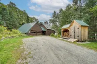 Lakefront Paradise Near Okemo and Killington - 3-Star