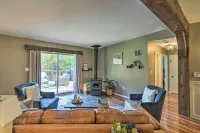 Game Room and Spacious Yard 10-Acre Catskills Home! - Wi-Fi