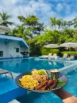 Cocomar Beachfront Hotel and Island Resort فنادق في Parrita