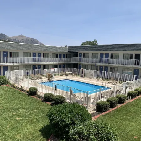 Motel 6 Flagstaff, AZ - Butler