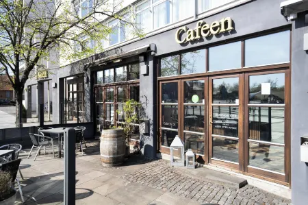 Hotel Medi Отели в г. Икаст-Бранне