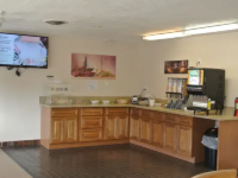 Vino Inn & Suites Hotels in Atascadero