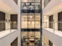 Foxtrail, Sector 42 - am Hotel Kollection - palestra