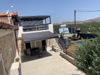 Thrapsano House at Iraklion Crete for up to 8 Persons Hotels in Minoa Pediada