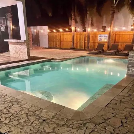 Beautiful house with private pool