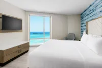 Hyatt Place Panama City Beach/Beachfront