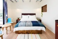 HHaku Beachays Inn