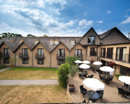 The Holt Hotel Hotels in Bicester