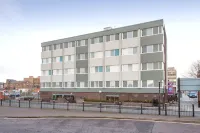 Premier Inn Birkenhead Town Centre Hotels in 