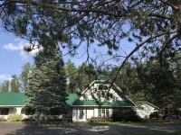 Northwoods Motel Hotels in Hayward