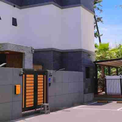 Jeju Sky Castle Pool Villa Hotel Exterior