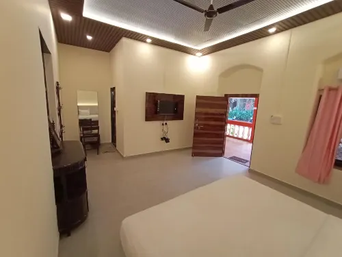 Laxmi Resort, Matheran