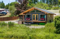 Riverfront Retreat in Thompson Falls Hotels in Sanders County