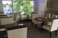 Hotel Terrado Lyon - Aamiainen