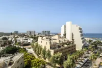 Skyline 1BR Apartment with City and Sea View