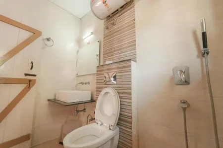 Arya Eco Resort Отели в г. Darrang