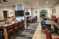 Holiday Inn Express & Suites ATHENS by IHG - breakfast