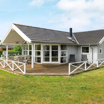 8 Person Holiday Home in Lemvig-by Traum