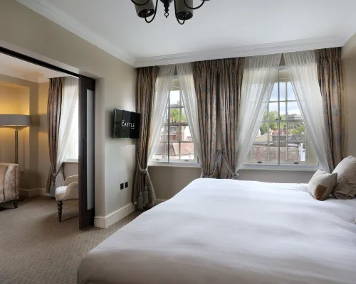 Castle Hotel Windsor Hotels in Windsor
