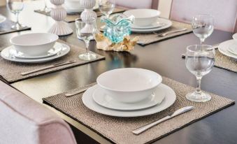 Luxury JBR · Marina View ·  Beach Resorts Access