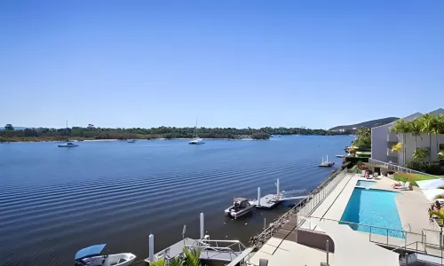 Noosa Shores Resort