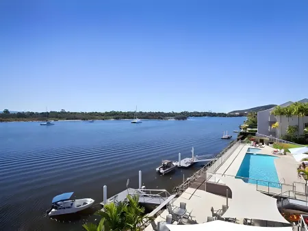 Noosa Shores Resort Отели рядом с достопримечательностью «Hastings Street»