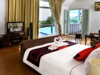 Nui Thom Ecolodge - parking