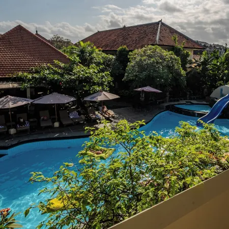 Marine Bay Sanur Отели рядом с достопримечательностью «Пляж Матахари-Тербит»