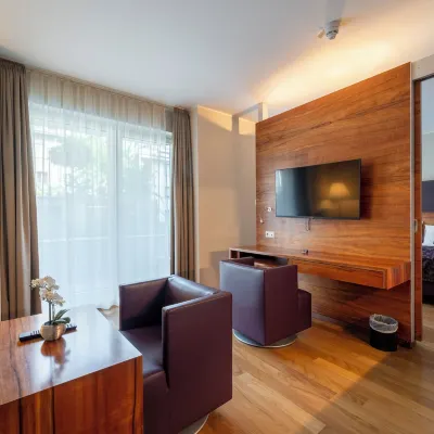 باكات سويتس Hotels near 04. فيدن