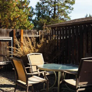 10min to Downtown Bend Chic 2bdr