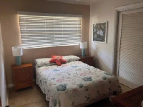 Titusville Holiday Home