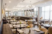 DoubleTree by Hilton Charlottesville - breakfast