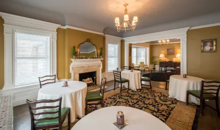 The Strathallan Rochester Hotel & Spa - a DoubleTree by Hilton