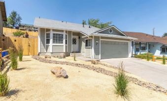 The Deco Retreat - UNR - Pet Friendly