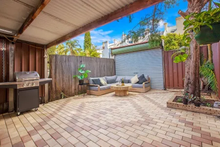 Modern terrace, top location, city views