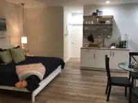 Two 1/1 Private Villas with Tropical Pool and Bar, Canal View Hotels near Publix Super Market at Shoppes at Pelican Landing