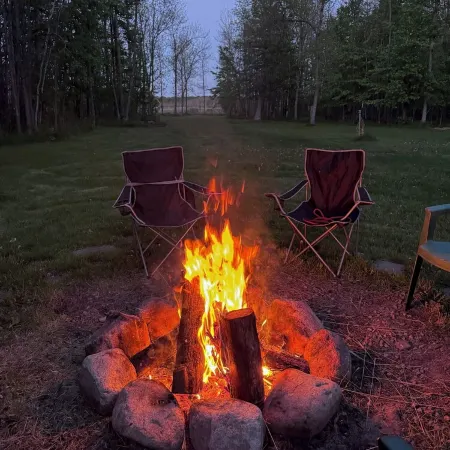 Cozy Cabin on Little Moose Lake & Snowmobile Trail