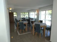 Paradiso Resort - breakfast