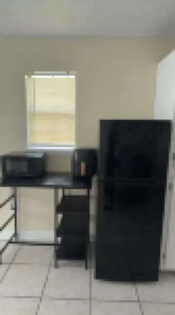 Charming studio in enchanting Baytown close several places to interest.