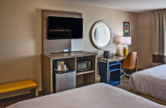 Comfort Inn & Suites Geneva- West Chicago Hotels in Kane County